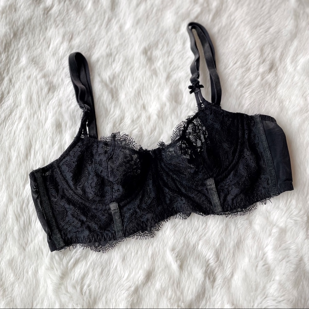Victoria’s Secret Black Lace Longline Unlined Bra